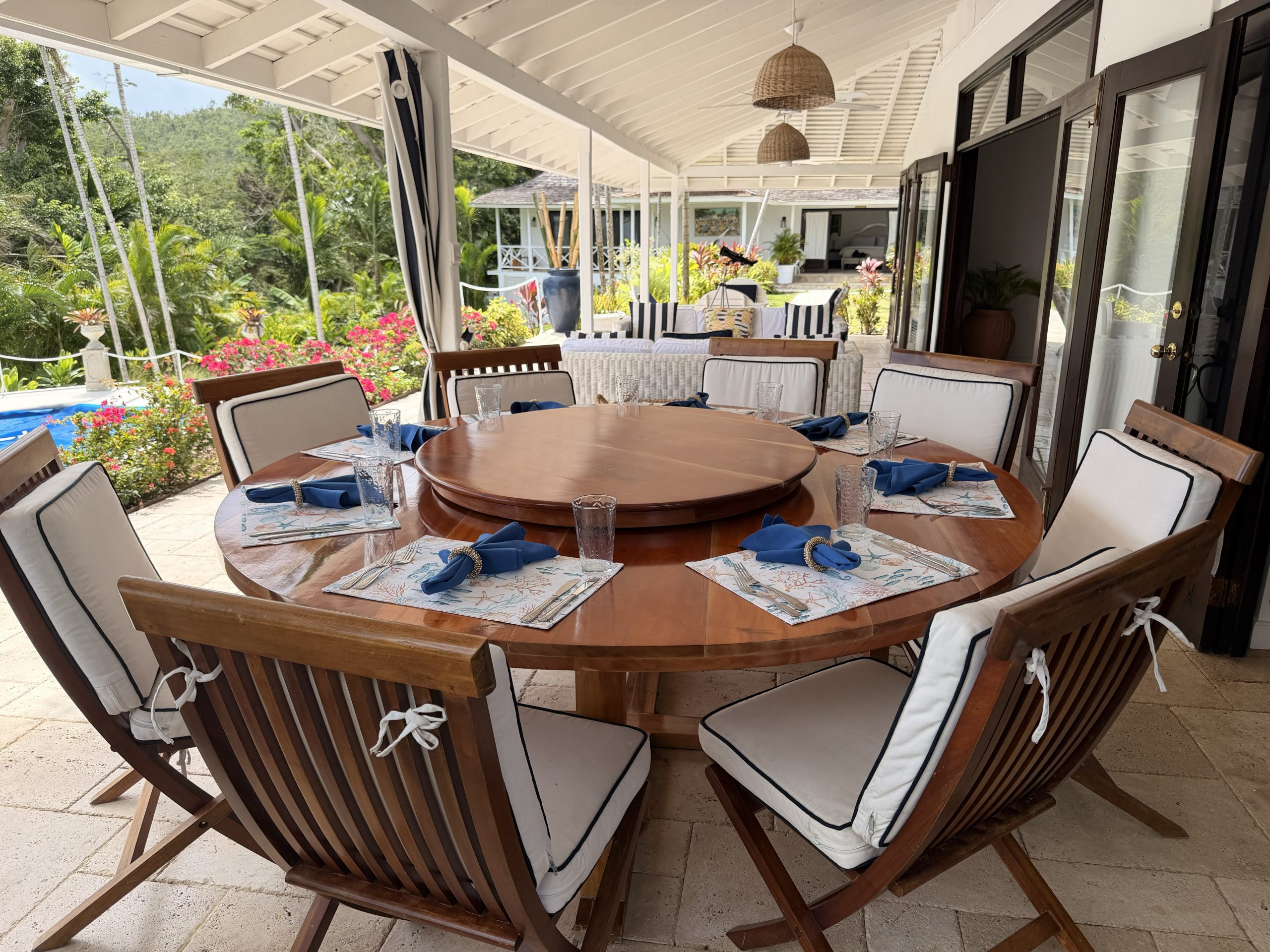 Outdoor dining at Coconut Cottage, Montego Bay, Jamaica.